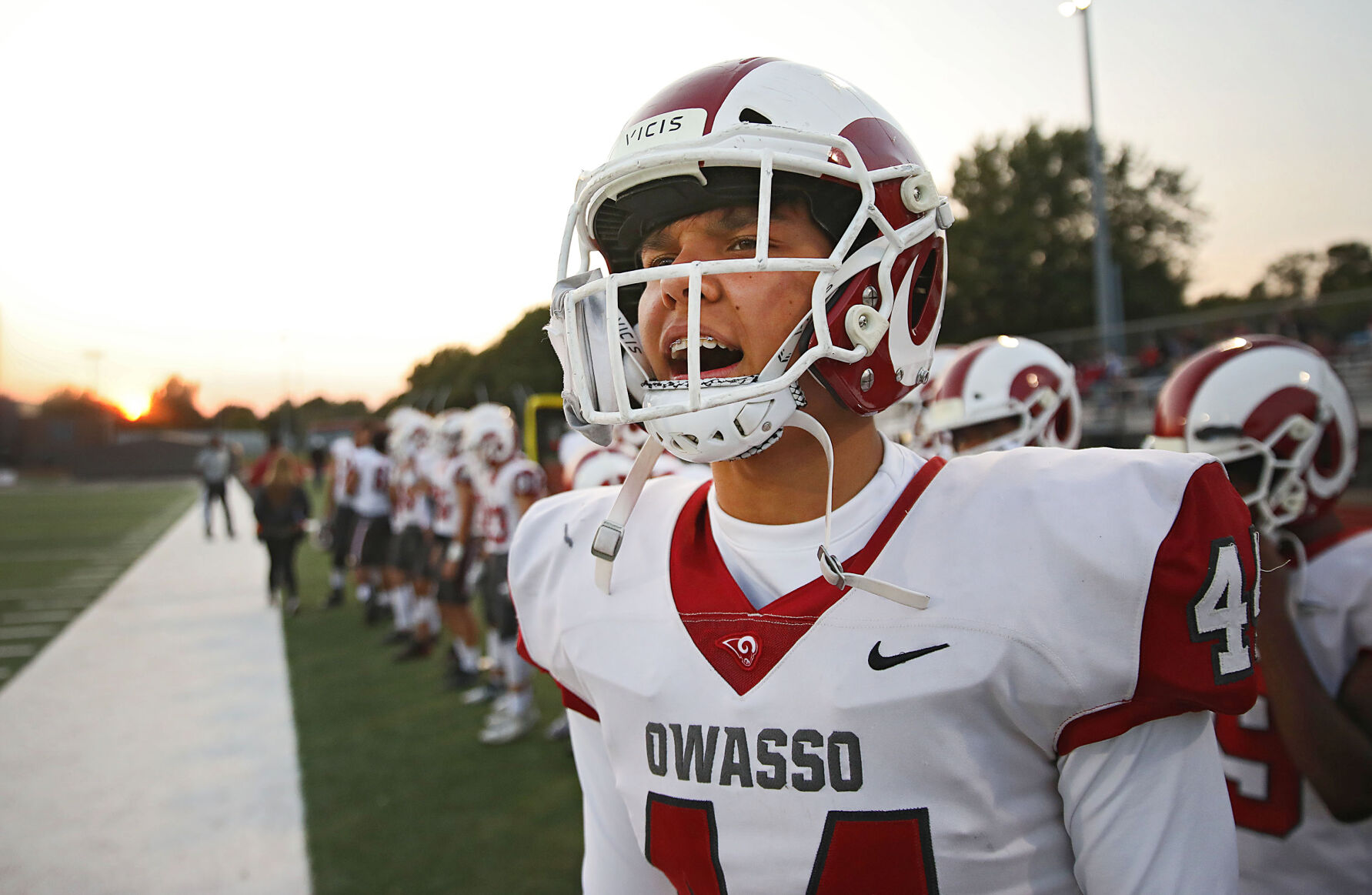 Owasso survives road trip to turn back Norman North, 33-22
